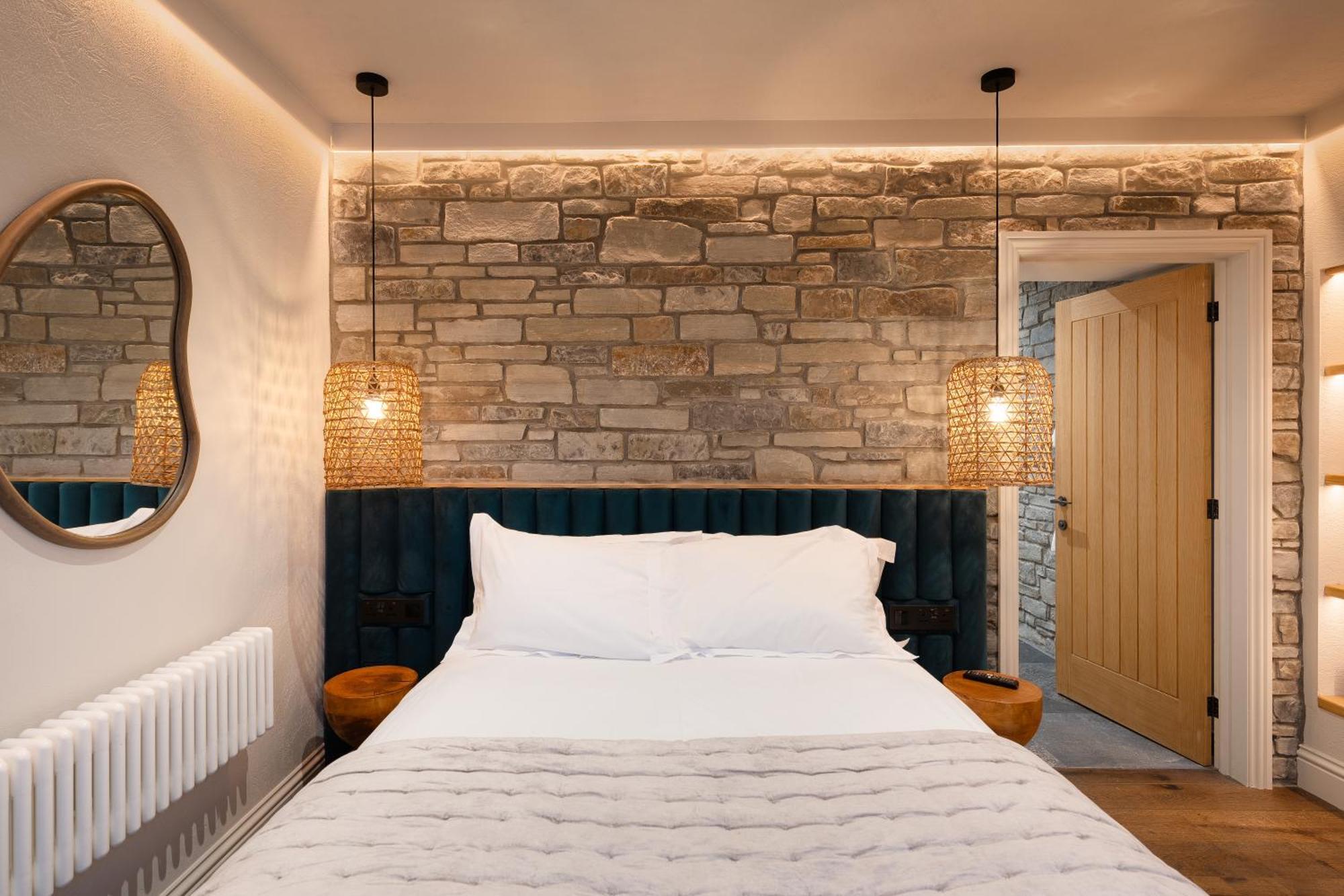 Hive Townhouse Hotel อาแบร์ไรรอน ภายนอก รูปภาพ