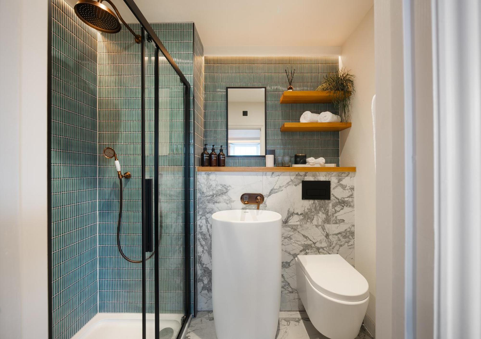 Hive Townhouse Hotel อาแบร์ไรรอน ภายนอก รูปภาพ